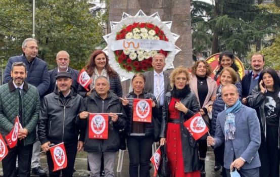 29 Ekim Trabzon Atatürk Anıtına Çelenk Koyma